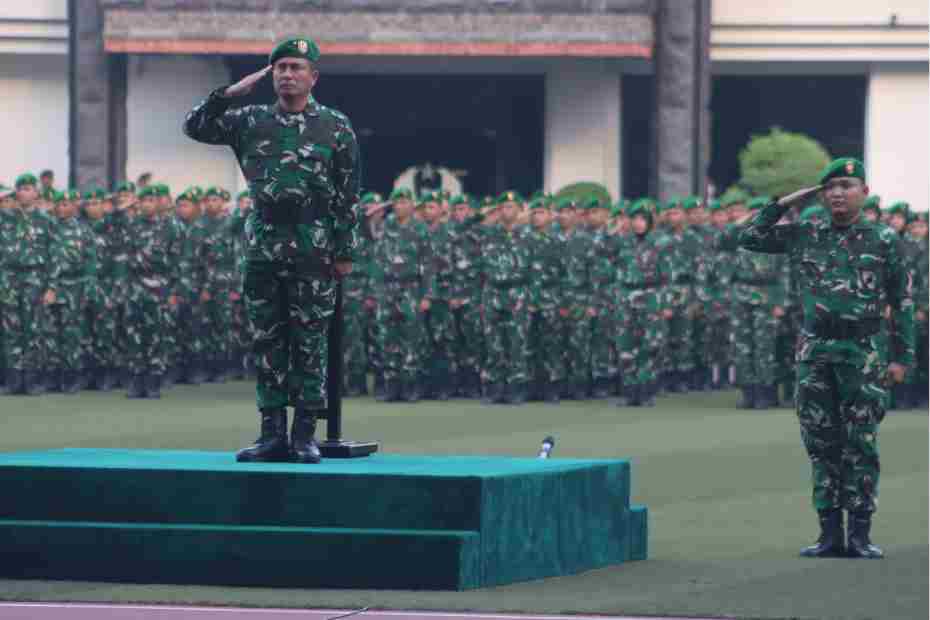 Upacara Bendera Mingguan Senin, 11 Mei 2026